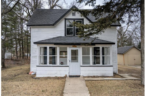 117 S Elm St, Adams, WI 53910