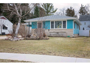 1022 W Carroll St Portage, WI 53901