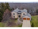 5846 Persimmon Dr, Fitchburg, WI 53711