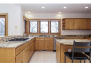 5846 Persimmon Dr, Fitchburg, WI 53711