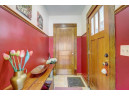 2910 Oakridge Ave, Madison, WI 53704