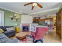 2910 Oakridge Ave, Madison, WI 53704