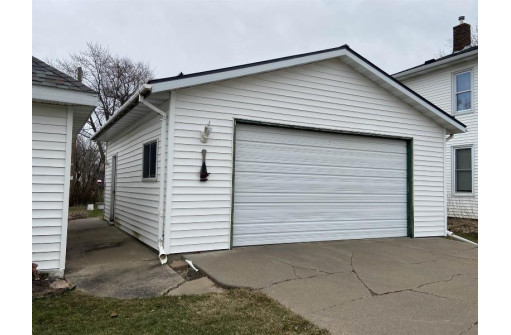 222 W Council St, Tomah, WI 54660