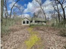 3178 N Crystal Springs Rd, Janesville, WI 53545