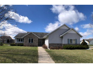 212 Prairie View Dr Beaver Dam, WI 53916