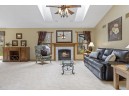 740 Westlawn Dr, Cottage Grove, WI 53527