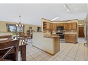 740 Westlawn Dr, Cottage Grove, WI 53527