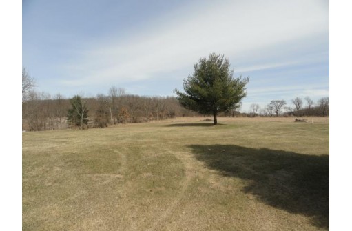 4106 County Road G, Wisconsin Dells, WI 53965