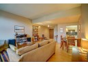 2233 Luann Ln 6, Madison, WI 53713