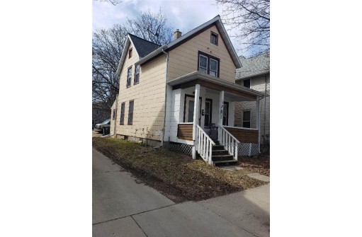 506 S Mills St, Madison, WI 53715