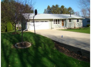 N8252 Frances Ln Beaver Dam, WI 53916