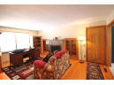 2326 Dartmouth Dr, Janesville, WI 53548