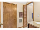 21 Mondale Ct, Madison, WI 53705