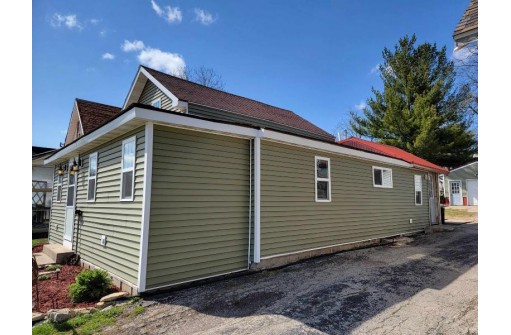 234 E Ann St, Darlington, WI 53530