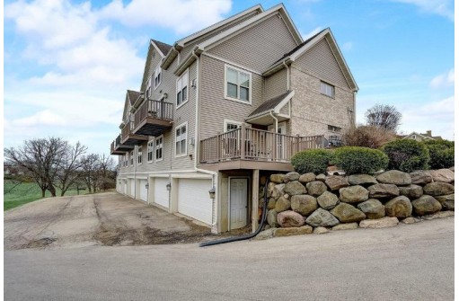 3013 Stratton Way, Madison, WI 53719