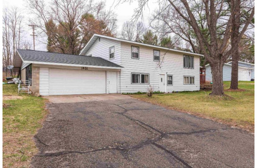 1401 Valley Dr, Wisconsin Dells, WI 53965