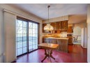 1506 Deerwood Dr, Madison, WI 53716-1826