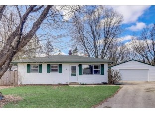 5 Judy Cir Madison, WI 53704