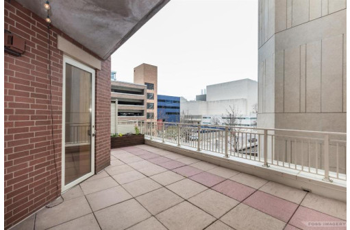 333 W Mifflin St 4090, Madison, WI 53703