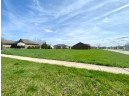 4000 Boulder Dr, Janesville, WI 53546