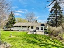 719 Mildred Ct, Lake Mills, WI 53551-1052