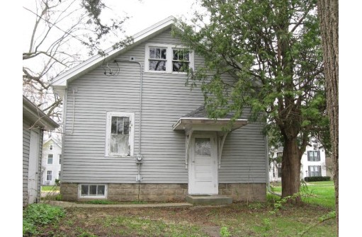 652 E High St, Milton, WI 53563