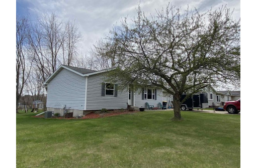 824 Alden Rd, Tomah, WI 54660