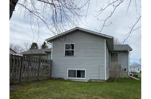 824 Alden Rd, Tomah, WI 54660