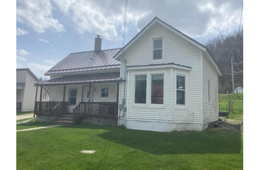 108 Center St, Camp Douglas, WI 54618