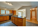 862 Sky Ridge Dr, Madison, WI 53719