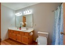 862 Sky Ridge Dr, Madison, WI 53719