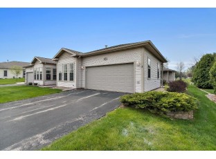 334 Henry Dr Portage, WI 53901