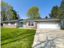 399 Grove St, Lake Mills, WI 53551-1663