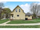 304 N Cleveland St, Poynette, WI 53955