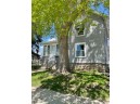 624 Bay Shore Dr, Oshkosh, WI 54901