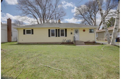 6721 North Ave, Middleton, WI 53562