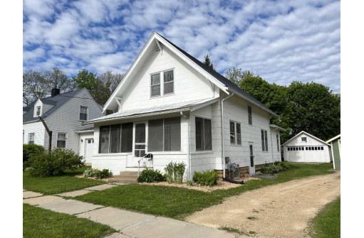 444 S Ira St, Richland Center, WI 53581