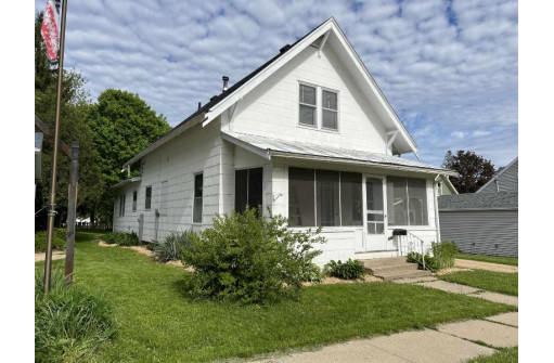 444 S Ira St, Richland Center, WI 53581