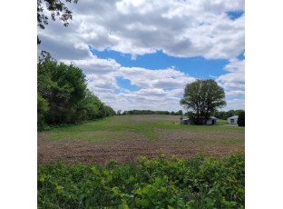 6516 E County Line Rd (lot 2) Fort Atkinson, WI 53538