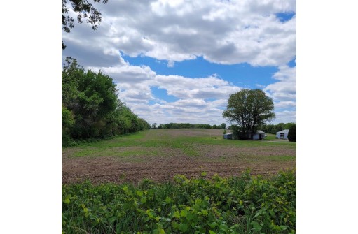 6516 E County Line Rd (lot 2), Fort Atkinson, WI 53538