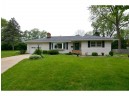 418 Woody Ln, Monona, WI 53716