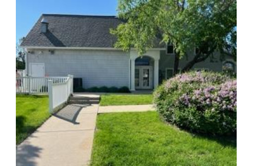 805 Harbor House Dr 4, Madison, WI 53719