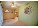 545 Meadowbrook Ct, Marshall, WI 53559