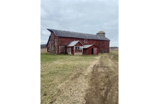 1917 County Road W, Stoughton, WI 53589