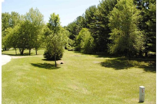 3.44 AC Golf Rd, Prairie Du Sac, WI 53578