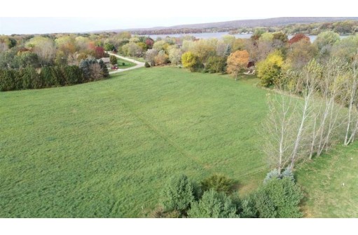 LOT 4 Lake Dr, Lodi, WI 53555