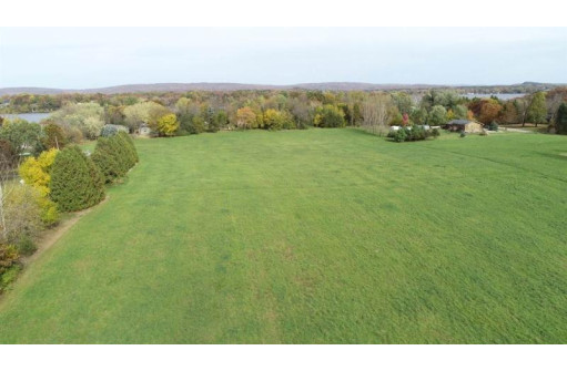 LOT 4 Lake Dr, Lodi, WI 53555