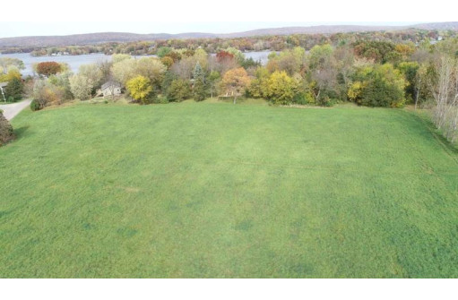 LOT 4 Lake Dr, Lodi, WI 53555