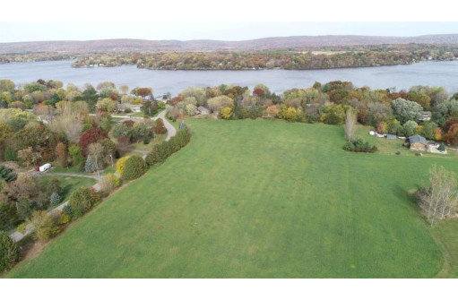 LOT 4 Lake Dr, Lodi, WI 53555