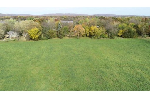 LOT 4 Lake Dr, Lodi, WI 53555